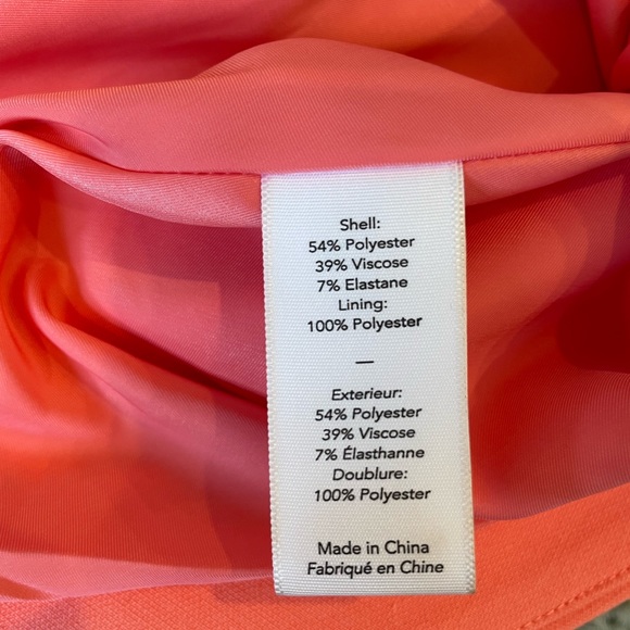 Elizabeth and James 4 Coral V Neck Dress - Picture 4 of 6